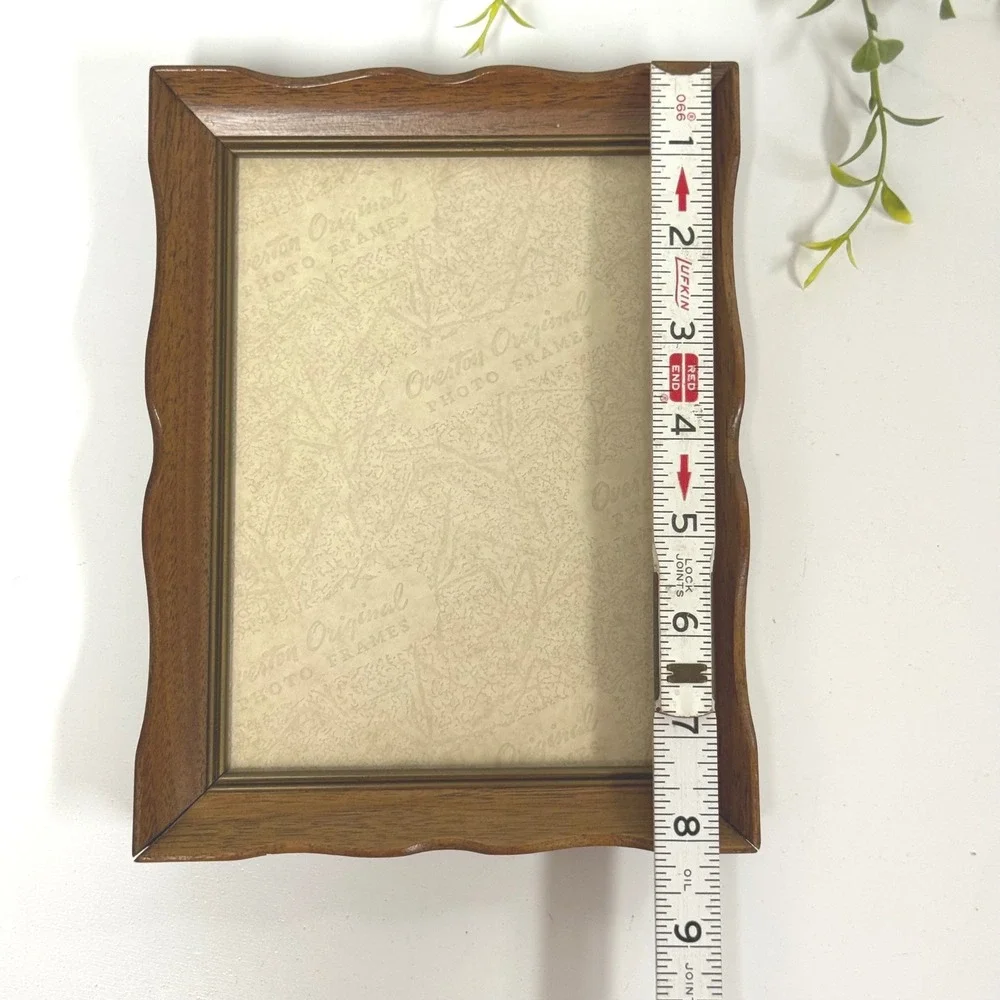 Vintage Wood Photo Frame Scalloped Wavy Edge MCM Overton Original holds 5x7